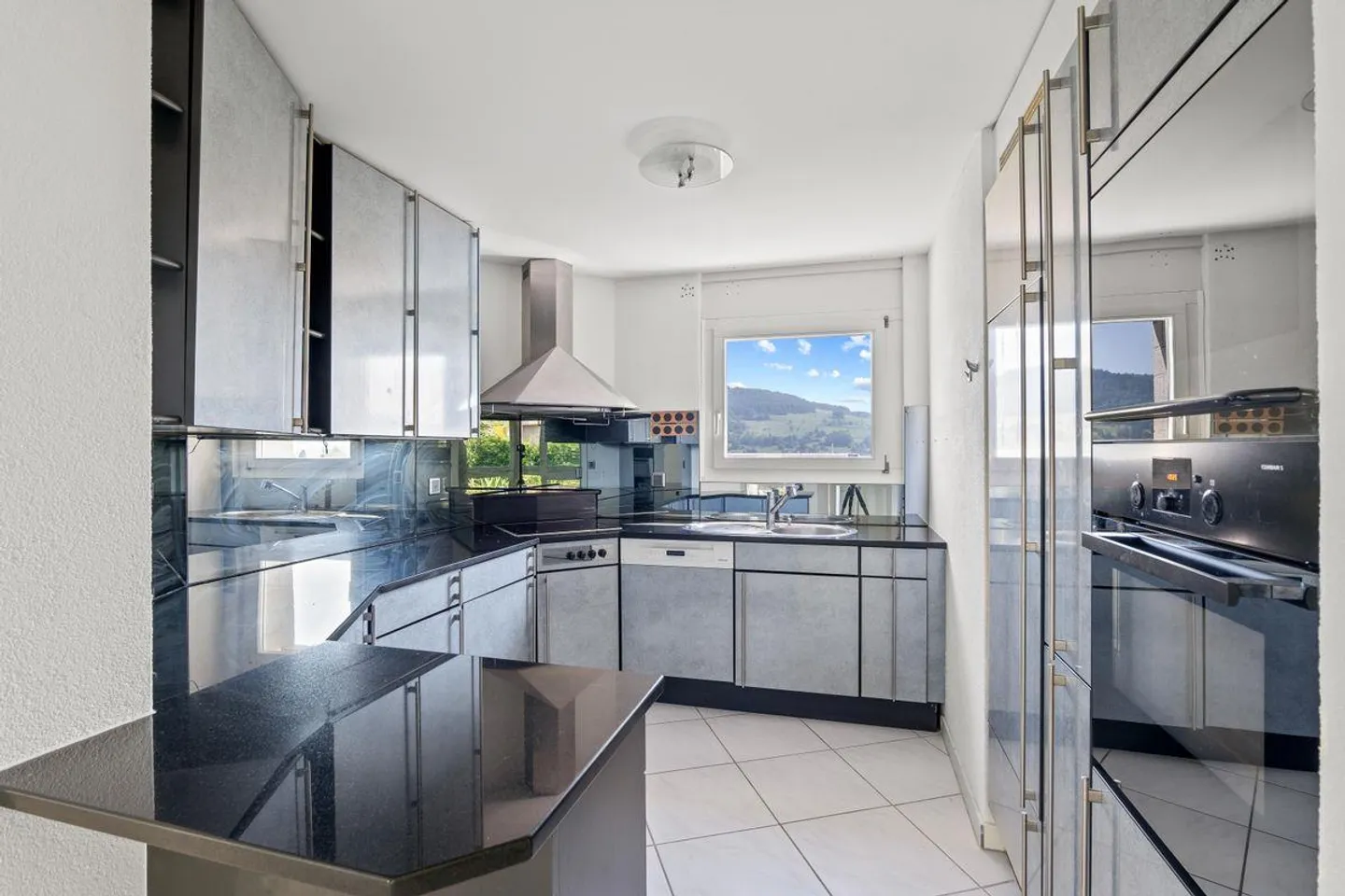 Bonheur Familial : Maison Individuelle Spacieuse avec Appartement - Photo 4 sur 13