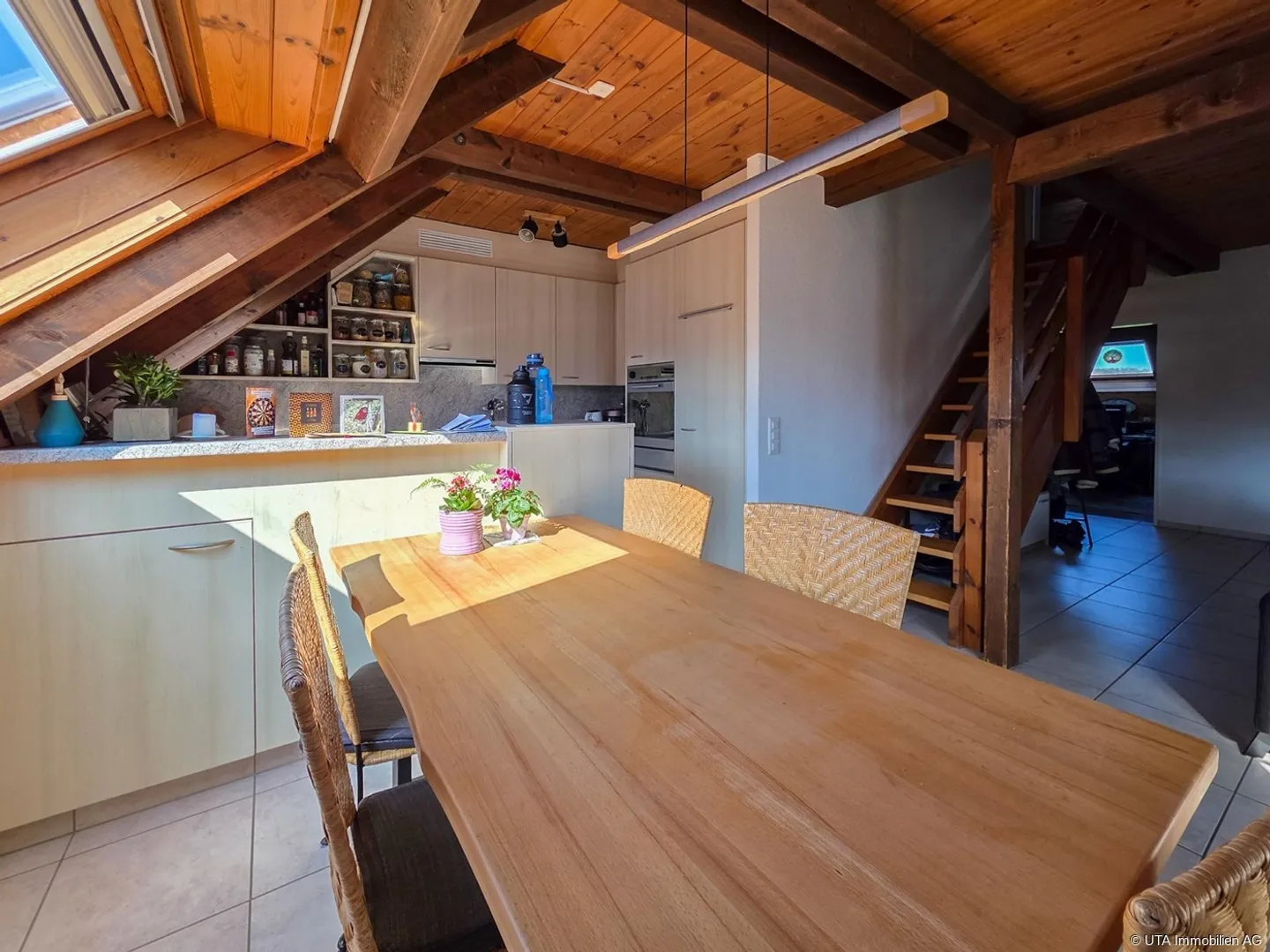 Quiet Location, View & Comfortable Atmosphere - Photo 5 of 11