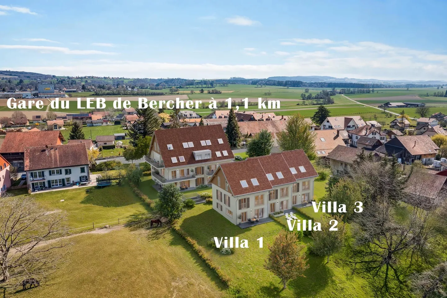 Semi-detached house for sale - Photo 2 of 14