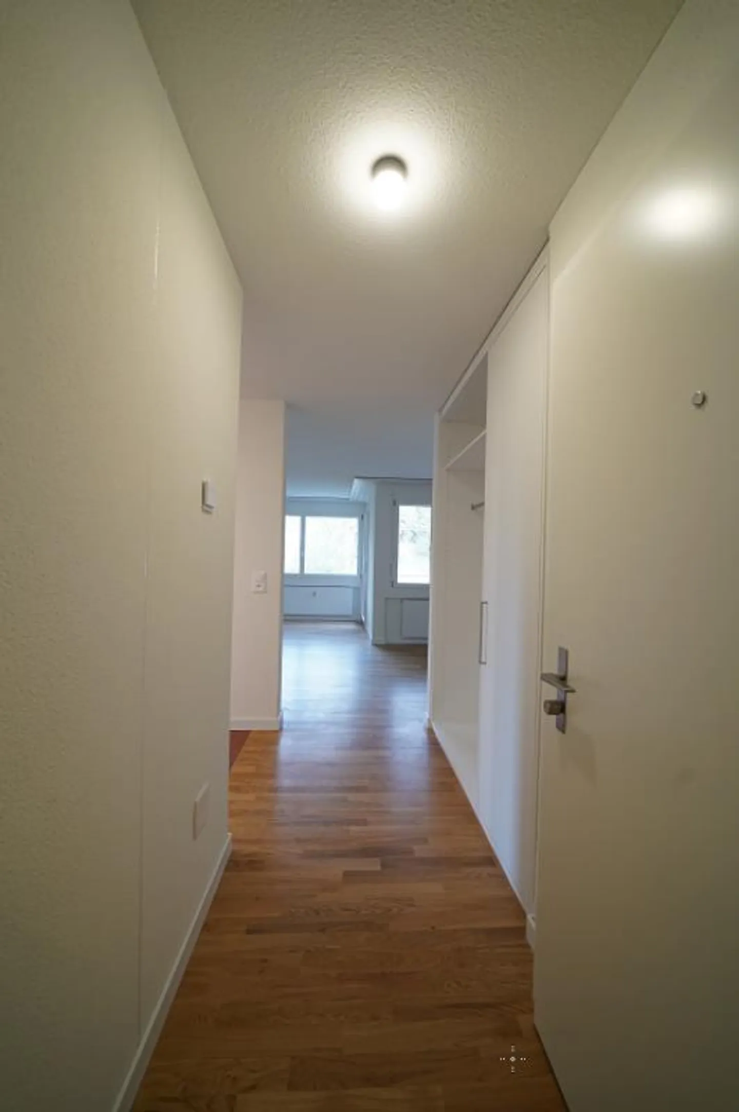 Stilvolles Apartment in Horw - Foto 3 von 7