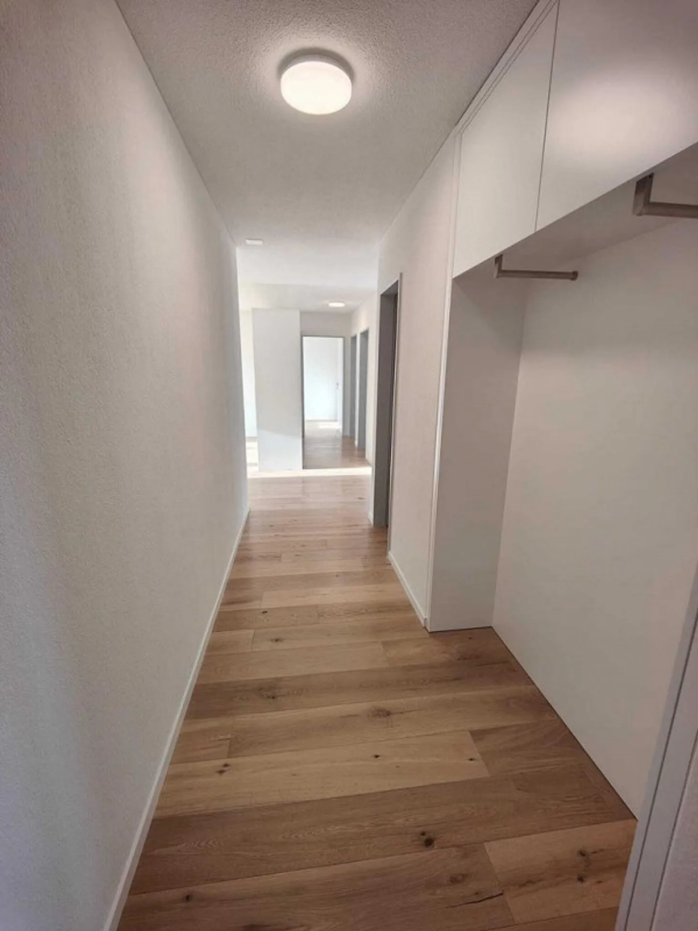 Gemütliche, komplett renovierte 4.5-Zimmerwohnung - Photo 10 of 12