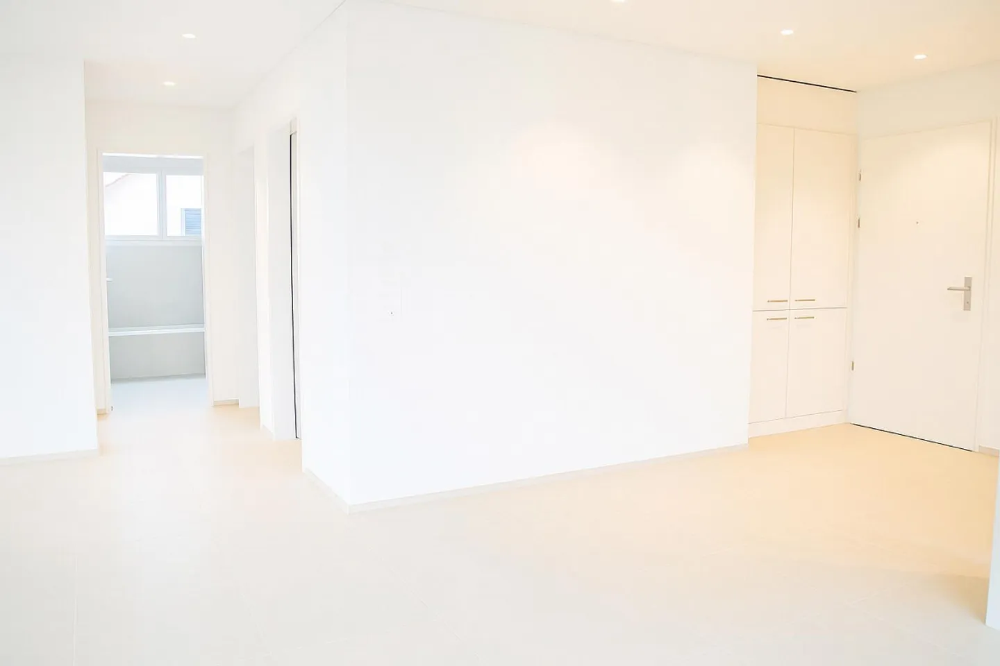 Newly Built Apartment - Living Without Compromises! - Photo 4 of 10