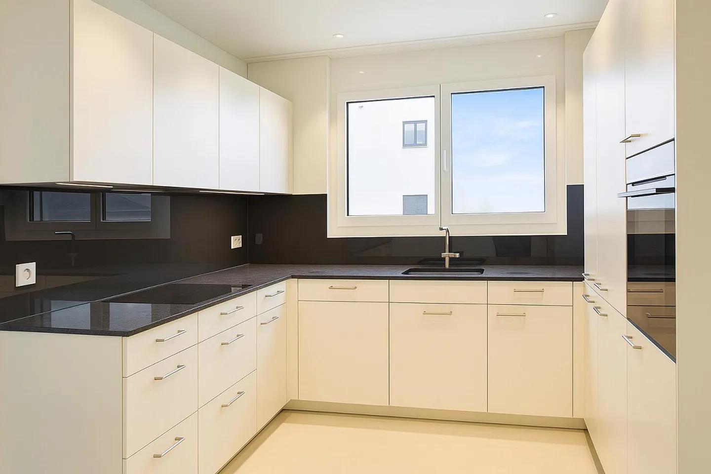 Newly Built Apartment - Living Without Compromises! - Photo 6 of 10