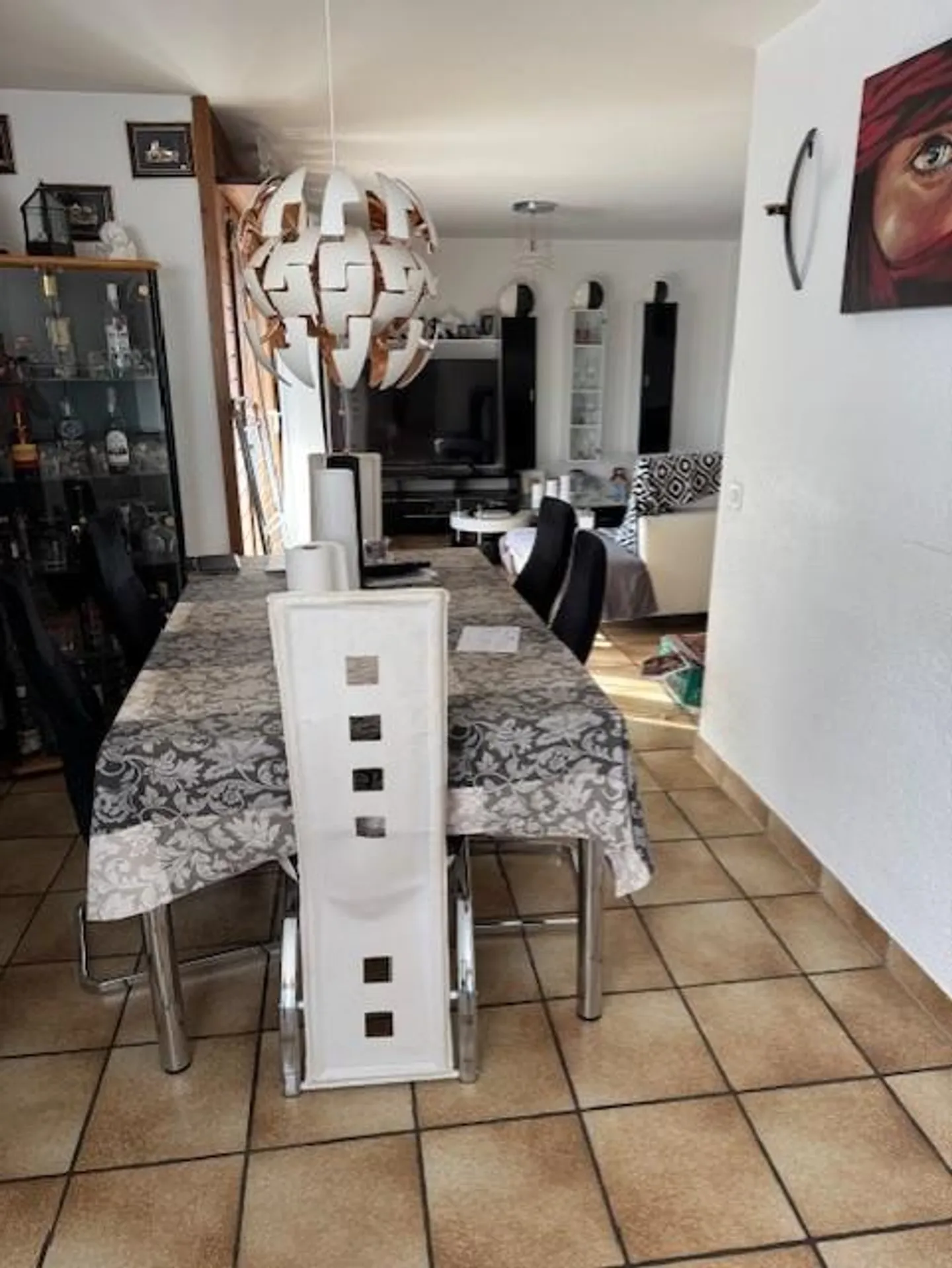 Appartement lumineux de 4,5 pièces avec patio à Gelterkinden - Photo 6 sur 9