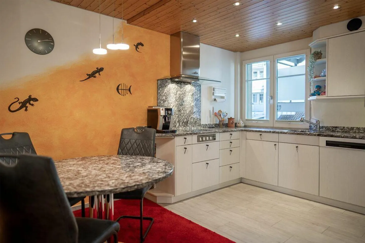 Gemütliche Wohnung in Hinwil - Foto 4 von 14