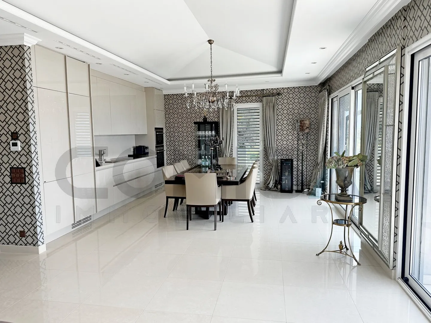 VENDESI A  CASTAGNOLA Elegante attico 4.5 locali vista lago - Photo 4 of 5