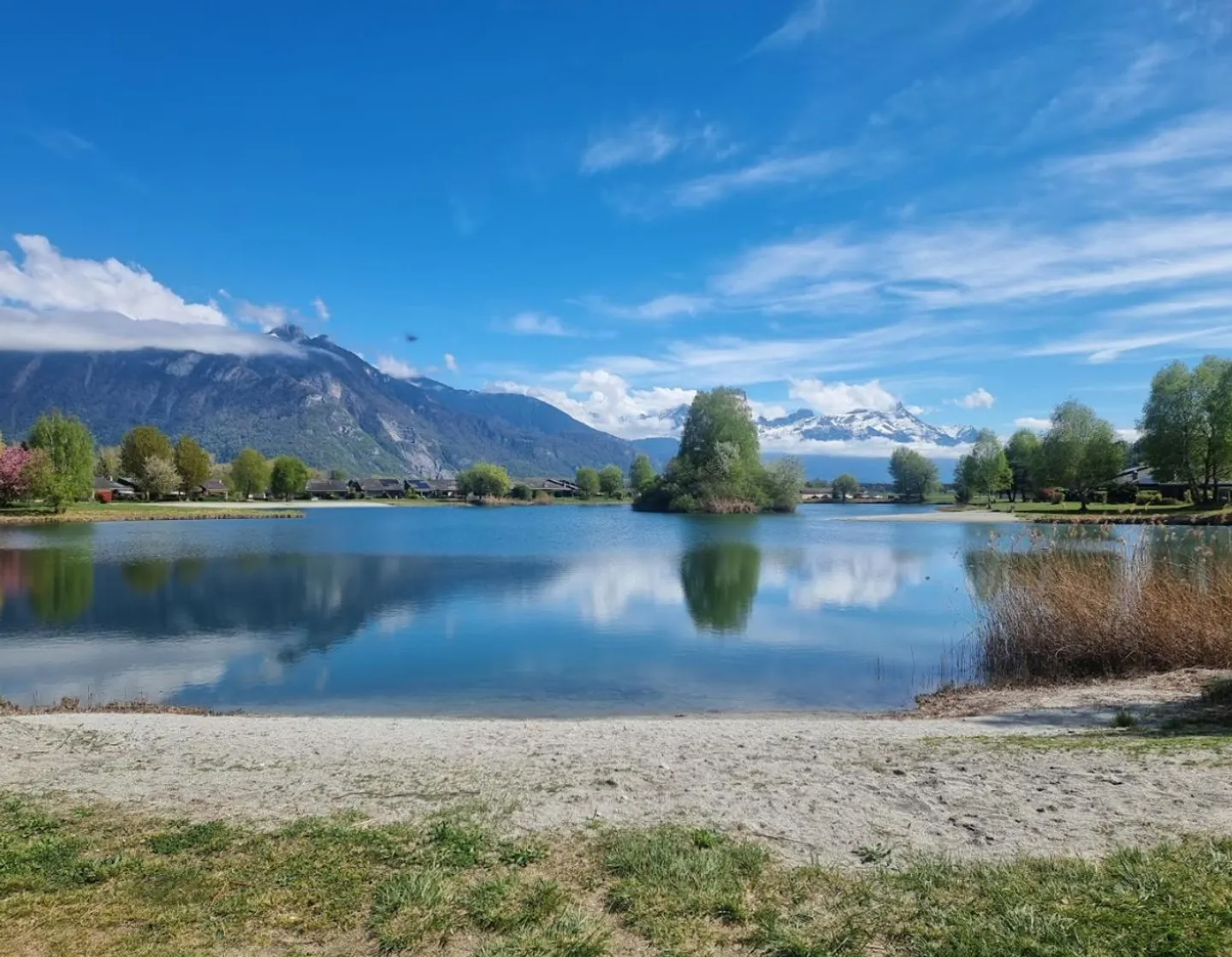 Appartement moderne avec accès au lac - Photo 8 sur 13