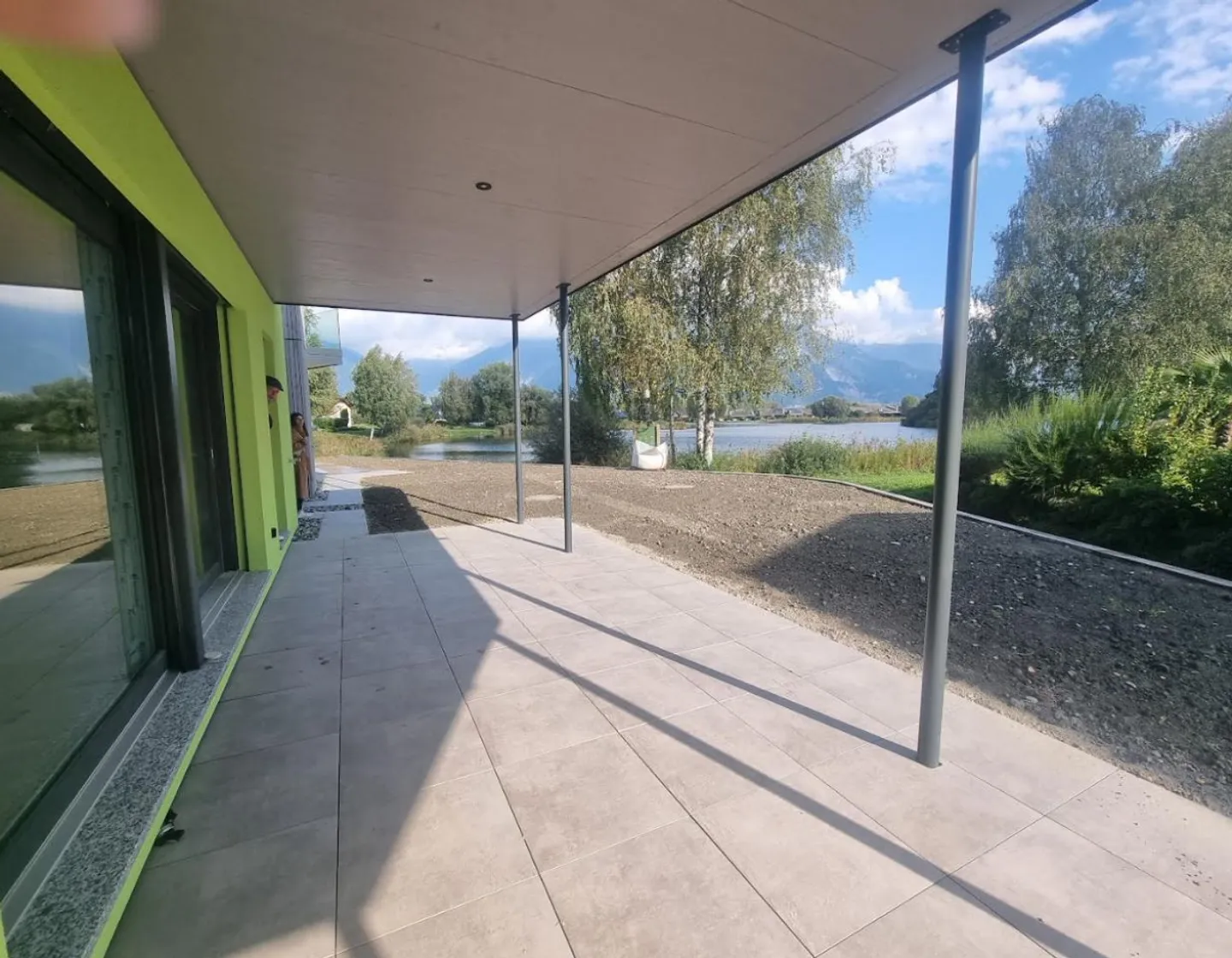 Appartement moderne avec accès au lac - Photo 9 sur 13