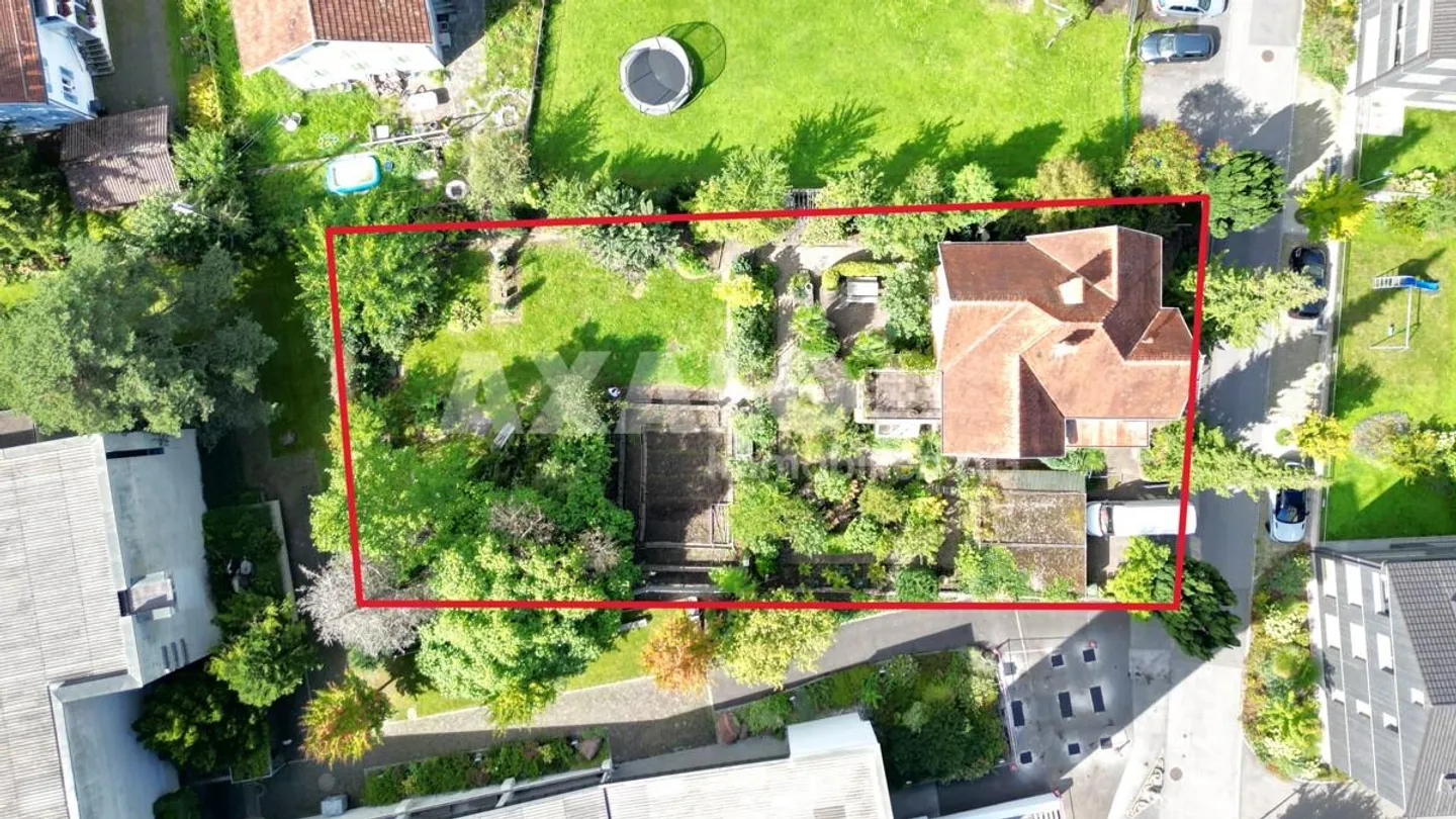 Villa Historique de Ville avec Magnifique Oasis de Jardin au Cœur de Buchs - Photo 28 sur 34