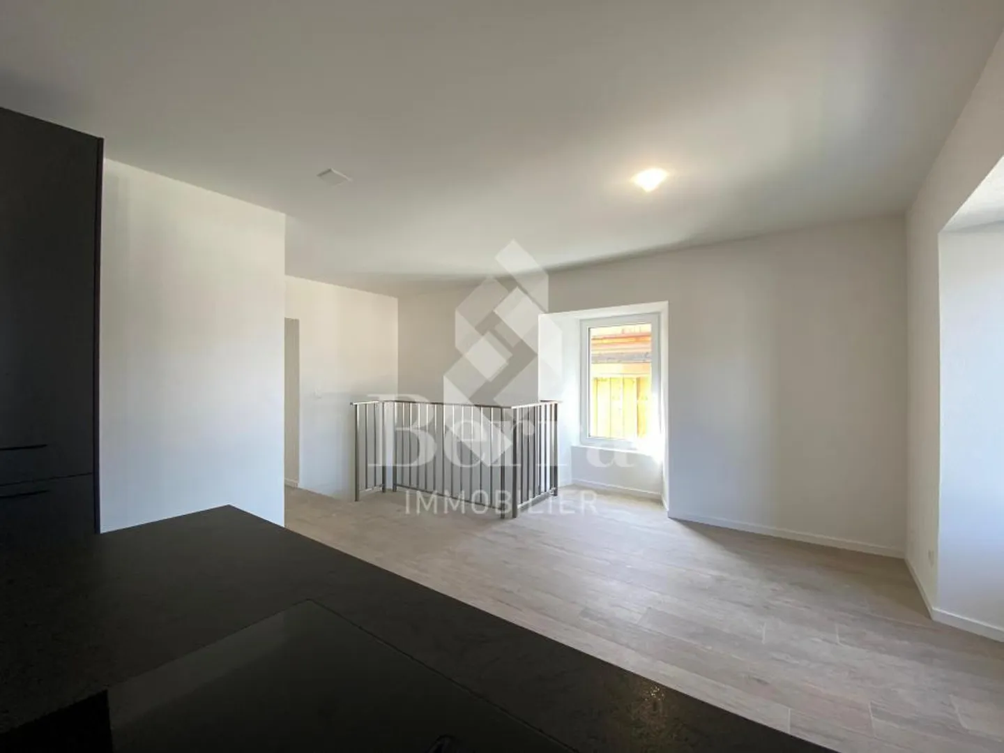 Duplex de 4,5 pièces + parcelle de construction de 400 m2 - Photo 5 sur 13