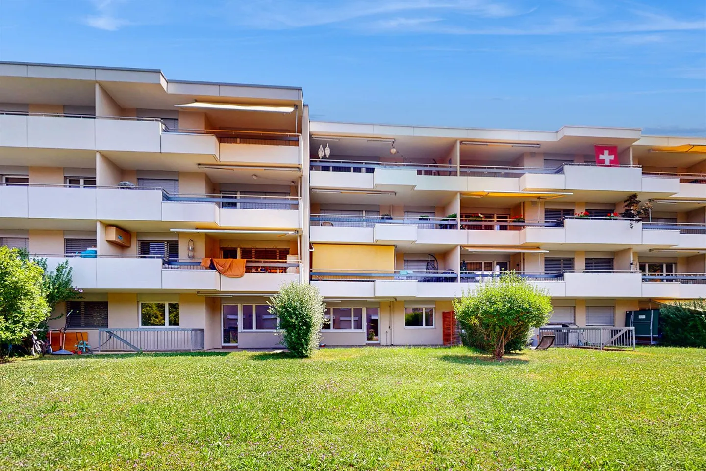 Apartment for rent - Photo 1 of 11