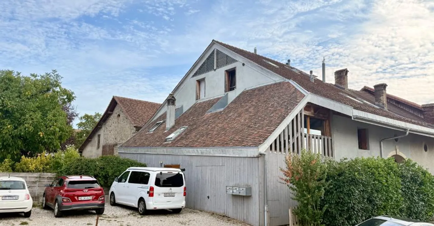3.5-room duplex apartment in Eclagnens - Photo 1 of 18