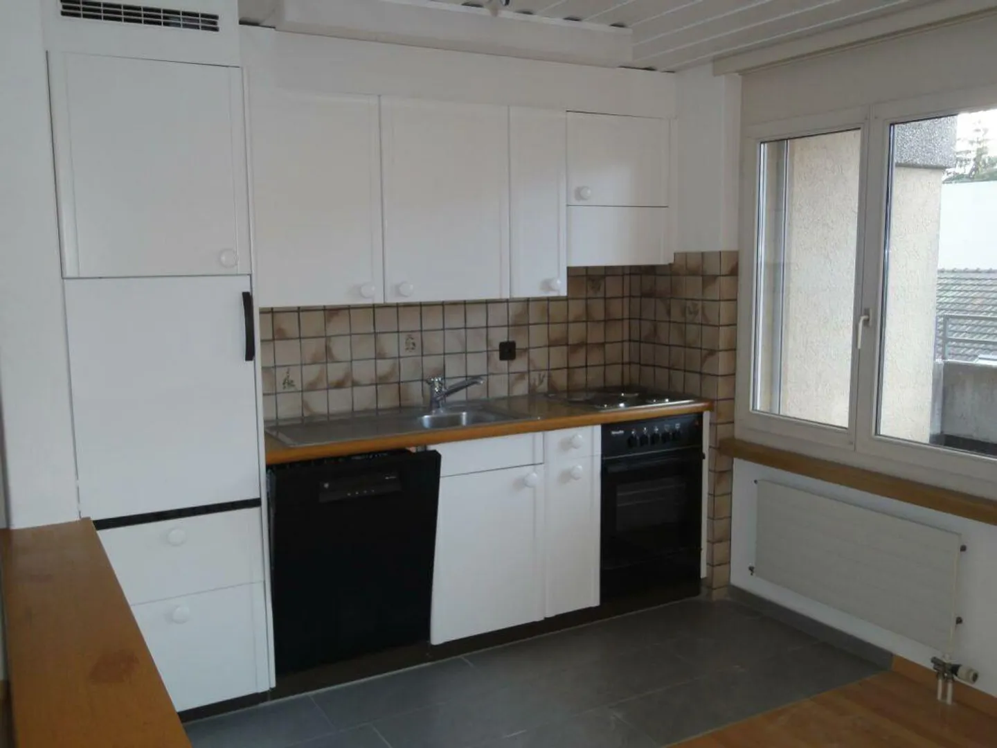 Appartamento attico con terrazza sul tetto - Foto 3 di 4