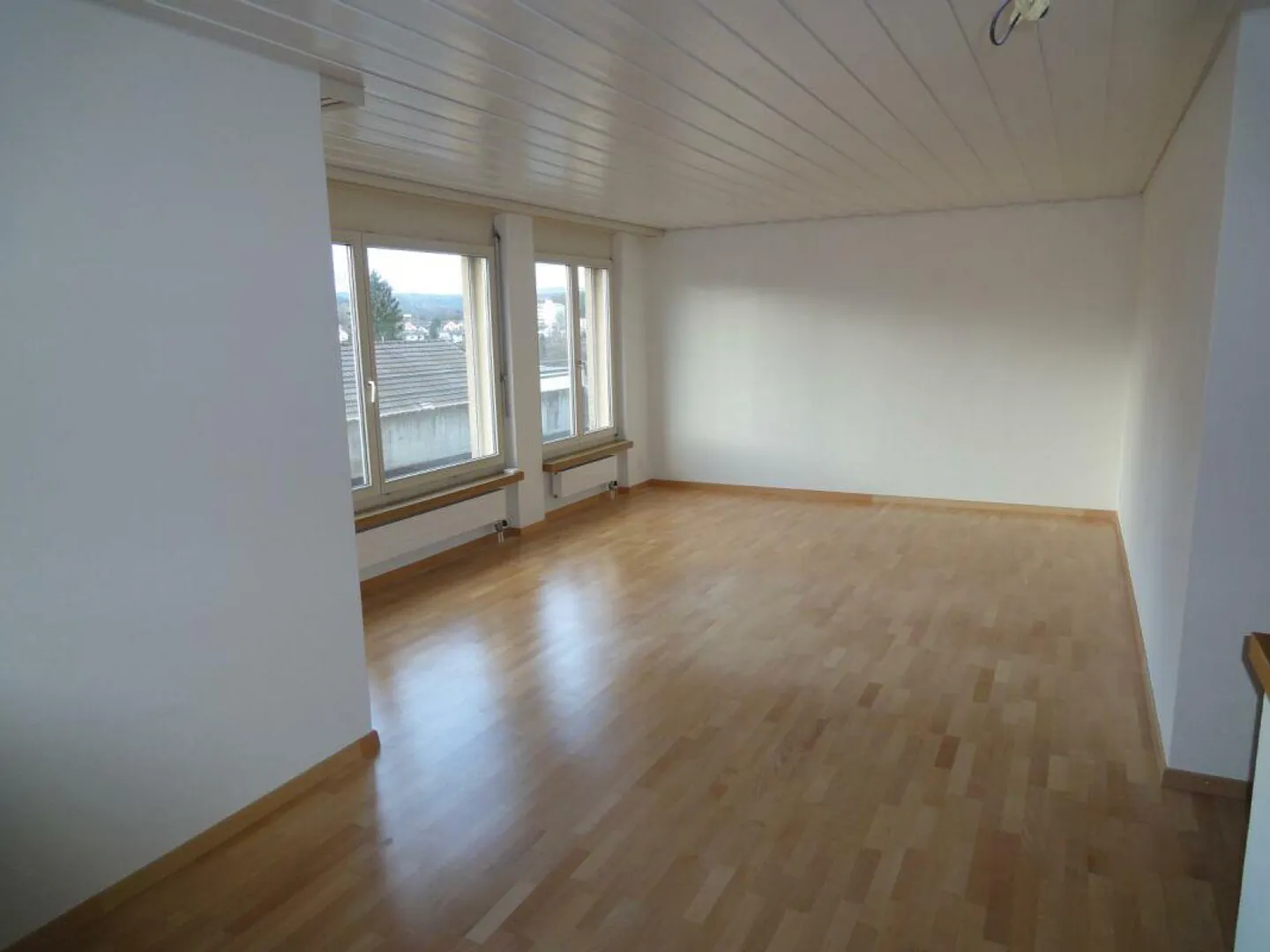 Appartamento attico con terrazza sul tetto - Foto 4 di 4