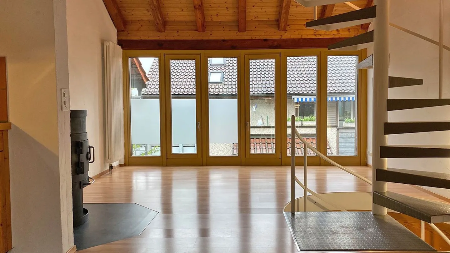 Heimeliges Atelierhaus für Einpersonenhaushalt - Foto 4 von 6