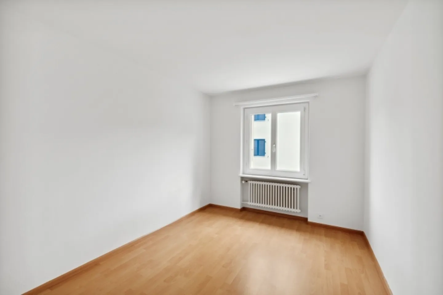 Spacious, bright apartment in the center of Breitenbach - Photo 3 of 5