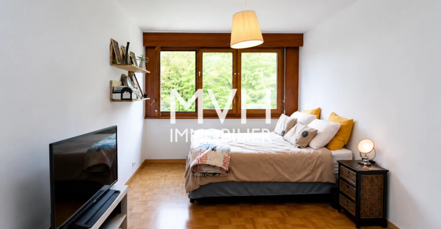 Luxuswohnung mit Pool - Foto 5 von 7
