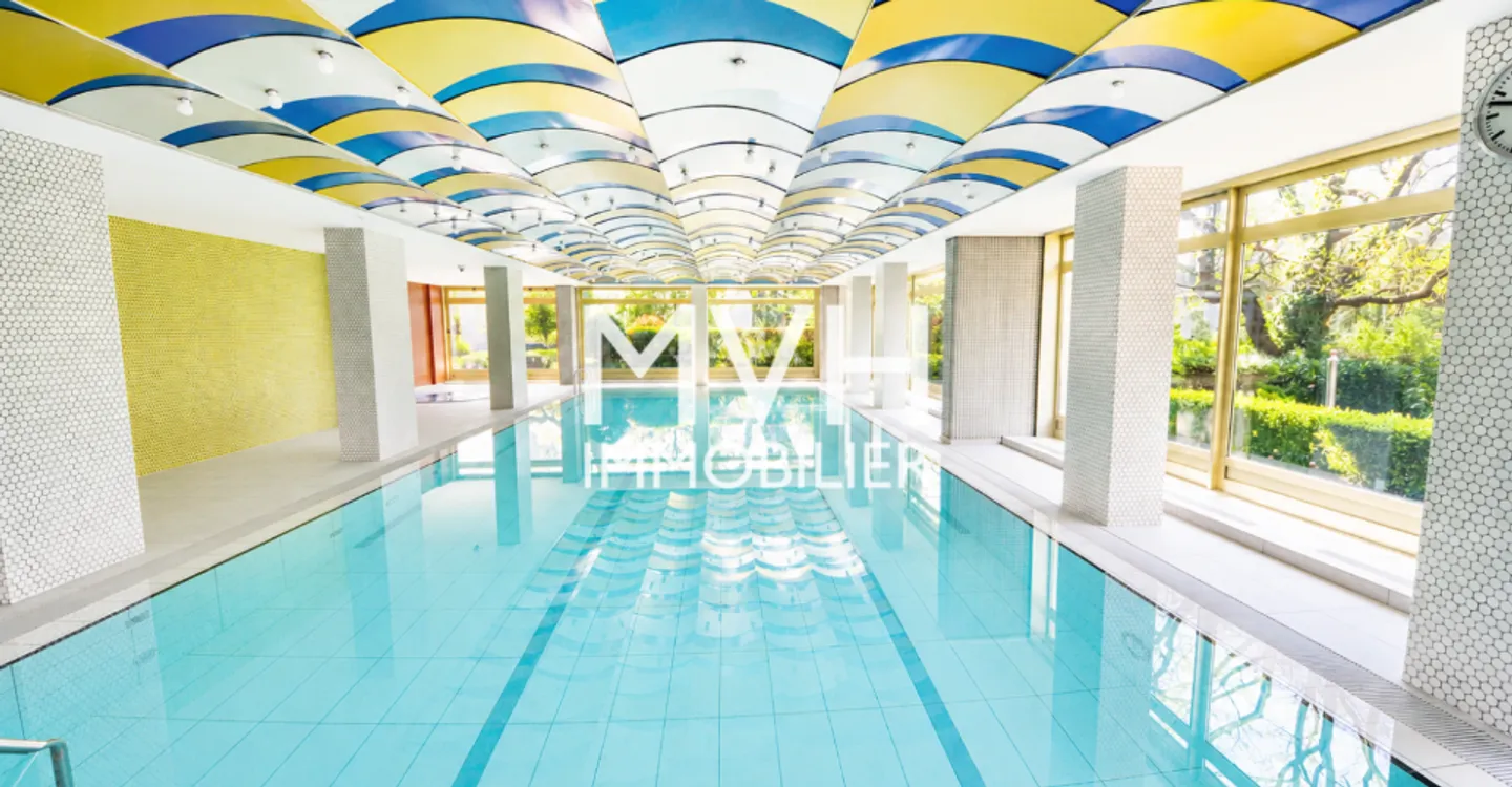 Luxuswohnung mit Pool - Foto 2 von 7