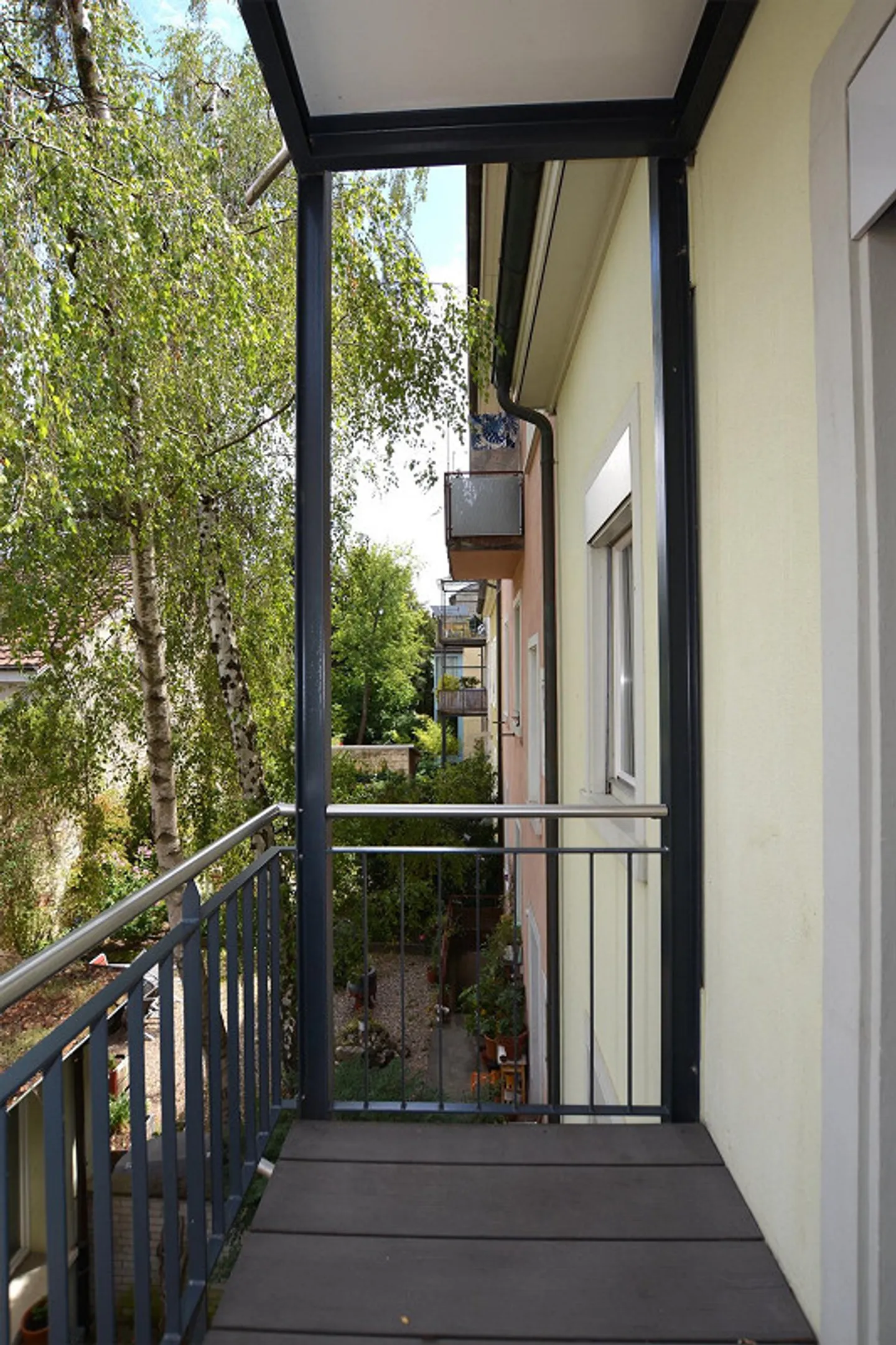 Le charme de la maison de ville rencontre le confort moderne - Vie urbaine avec une touche historique - Photo 8 sur 13