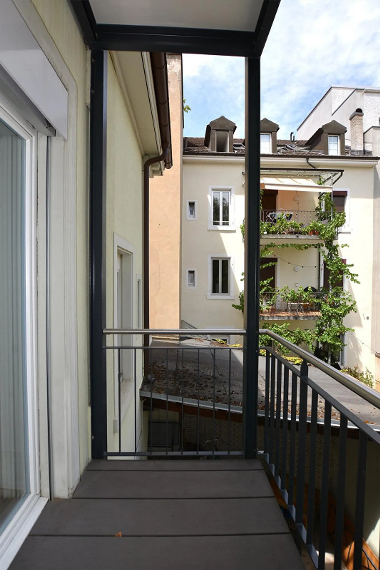 Le charme de la maison de ville rencontre le confort moderne - Vie urbaine avec une touche historique - Photo 9 sur 13