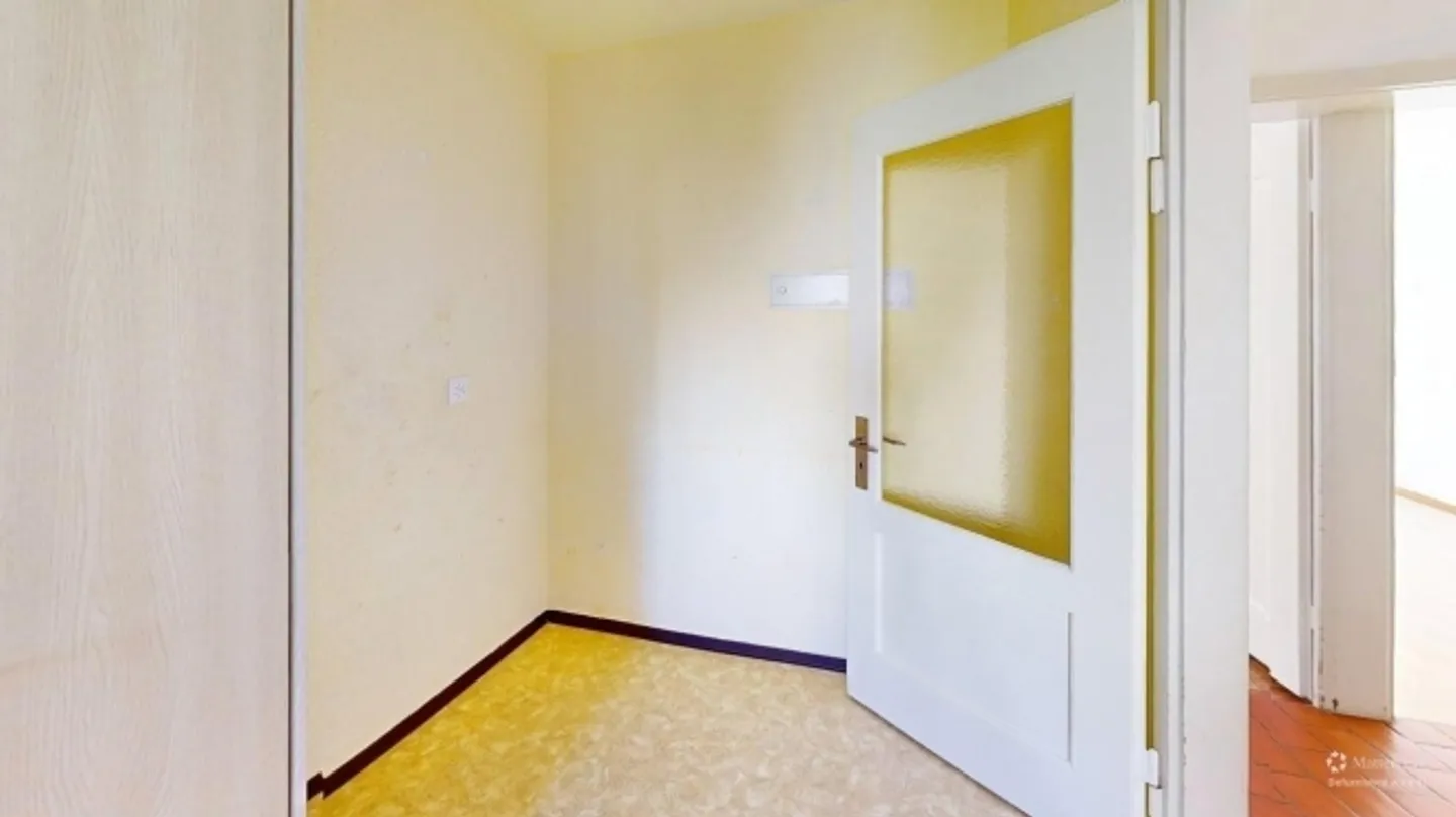 Apartment for rent - Photo 5 of 9