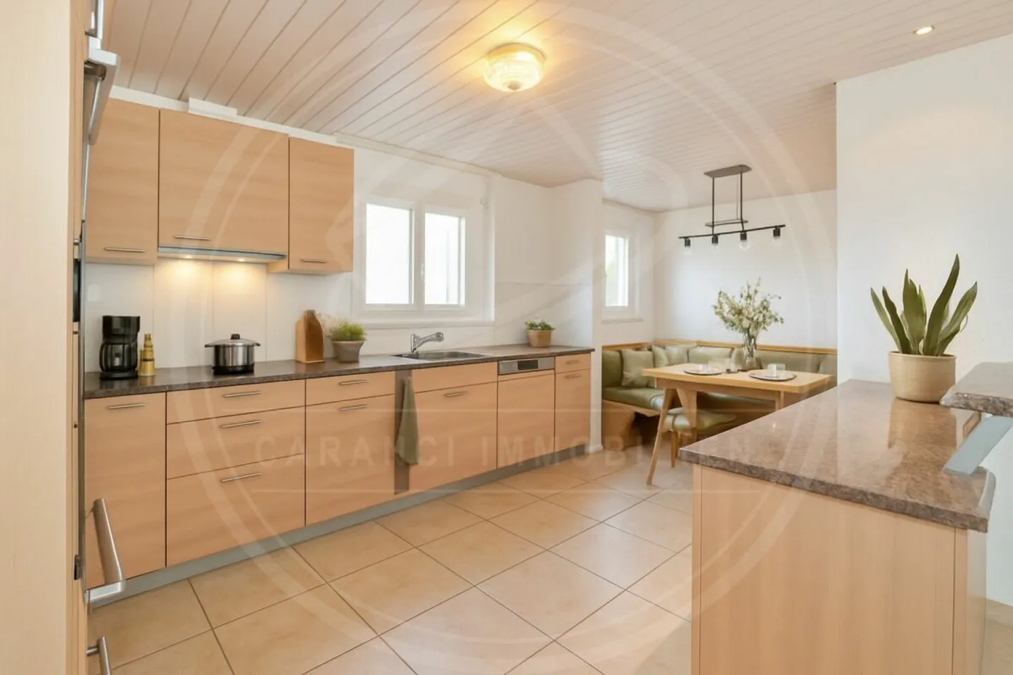 Appartement spacieux de 3½ pièces au 1er étage à Birrhard à louer - Photo 2 sur 19
