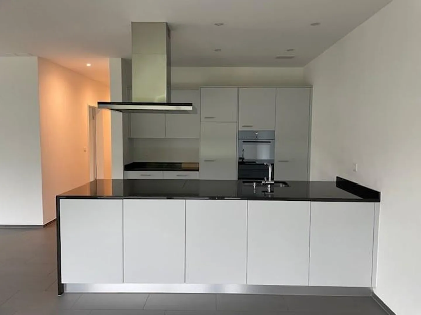 Appartement en Attique de 3,5 pièces - Photo 3 sur 9