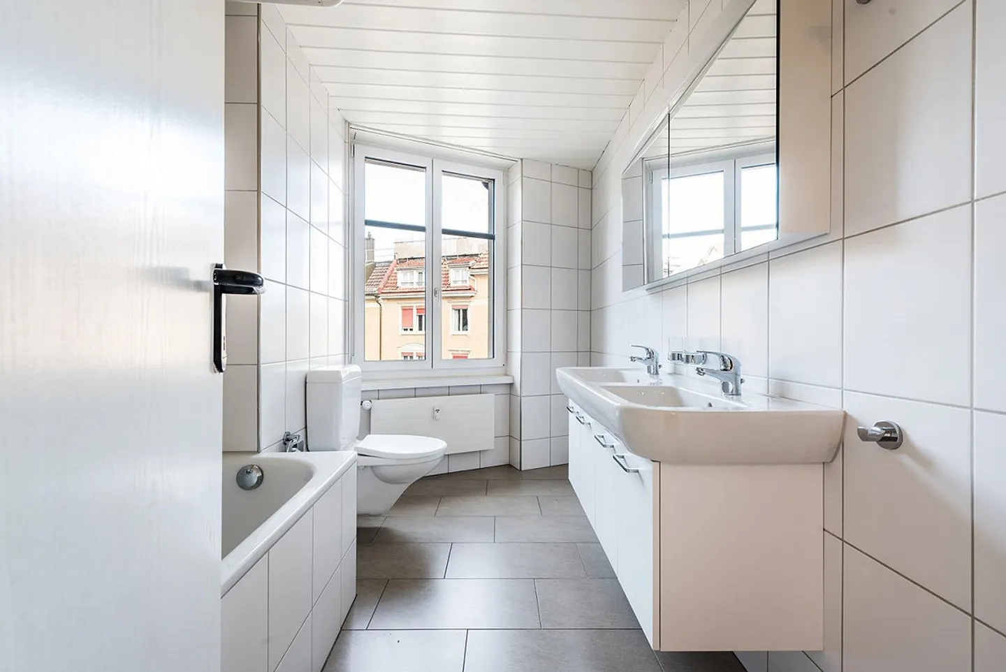 For true OLMA fans - central 3.5 room apartment in the city of St. Gallen - Photo 7 of 10