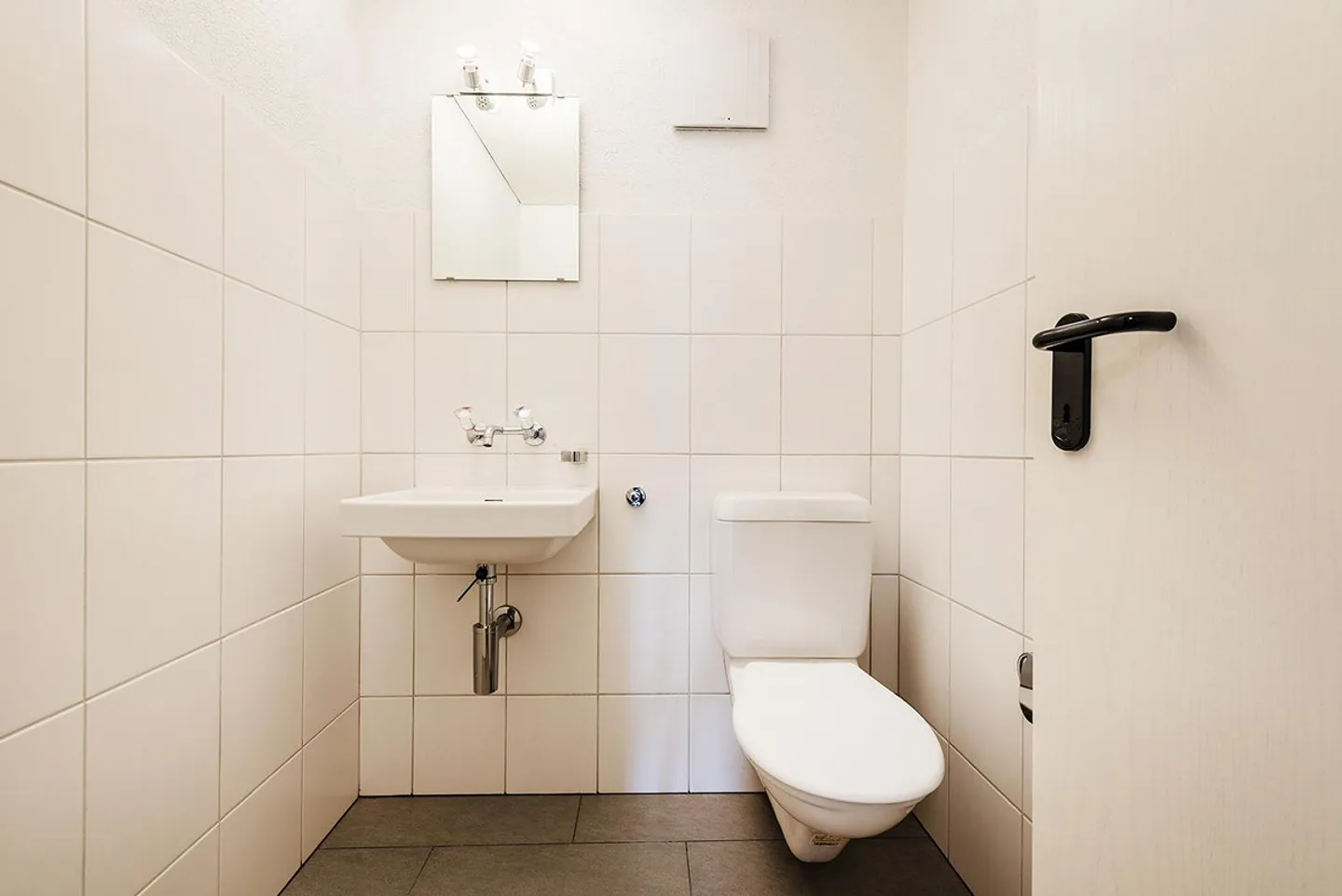 For true OLMA fans - central 3.5 room apartment in the city of St. Gallen - Photo 8 of 10