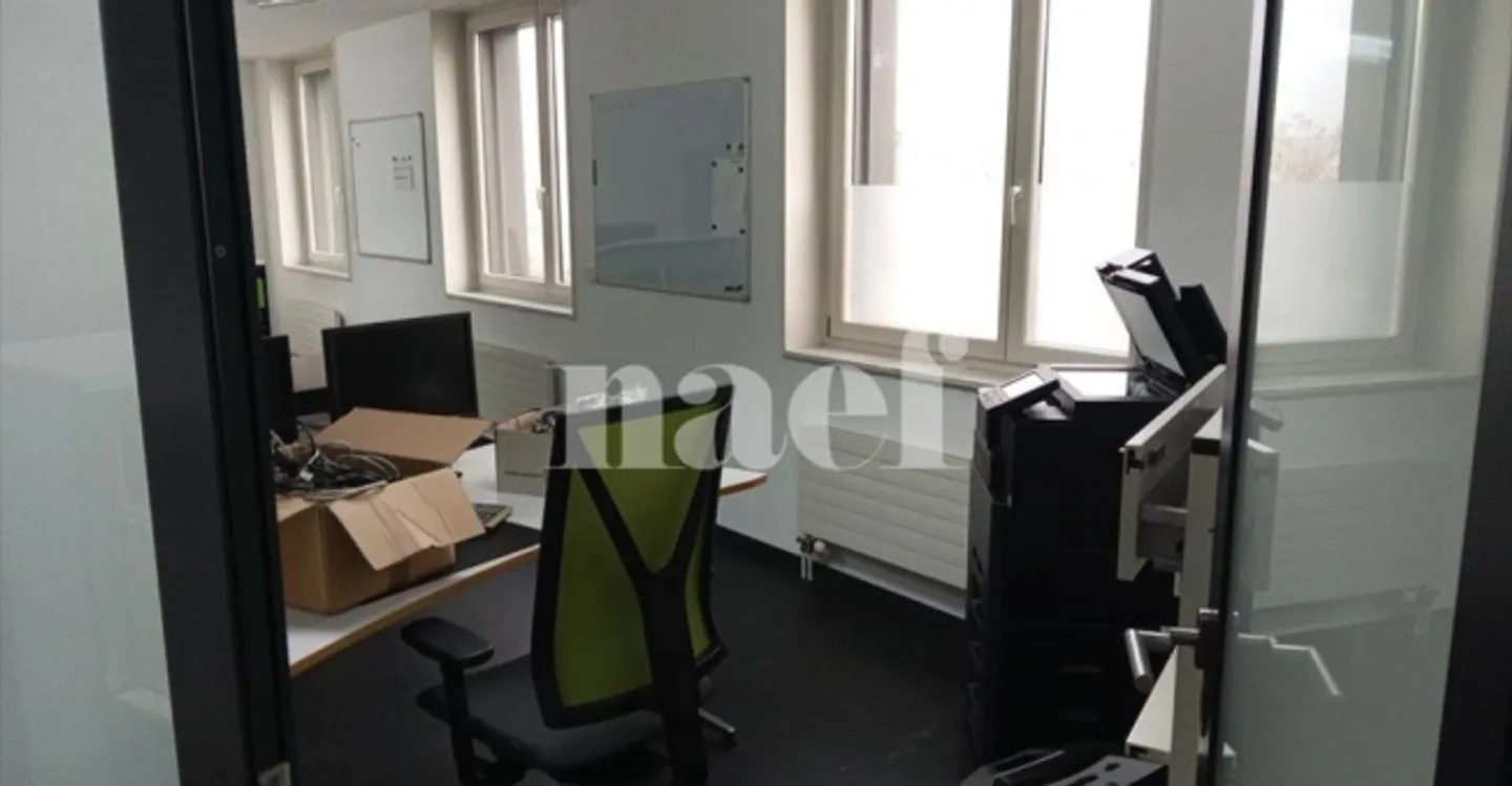 Bureau à louer - Photo 1 sur 5