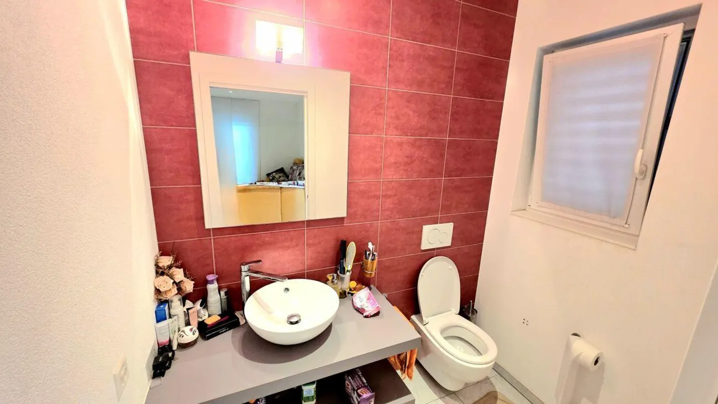 Elegante casa unifamiliare - Foto 10 di 11