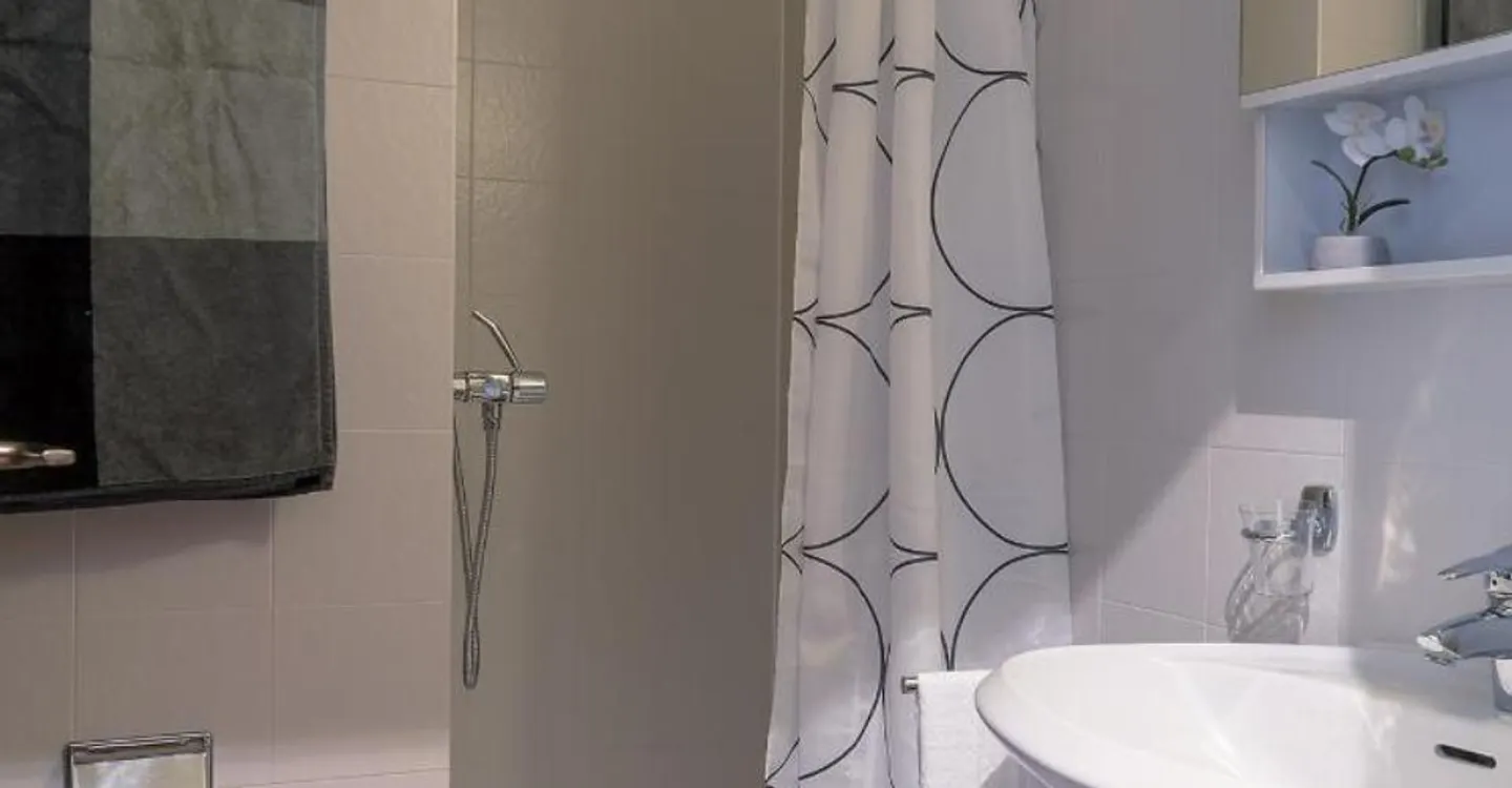 Studio de 1,5 pièces à deux pas de l'Université-1411 - Photo 2 sur 6