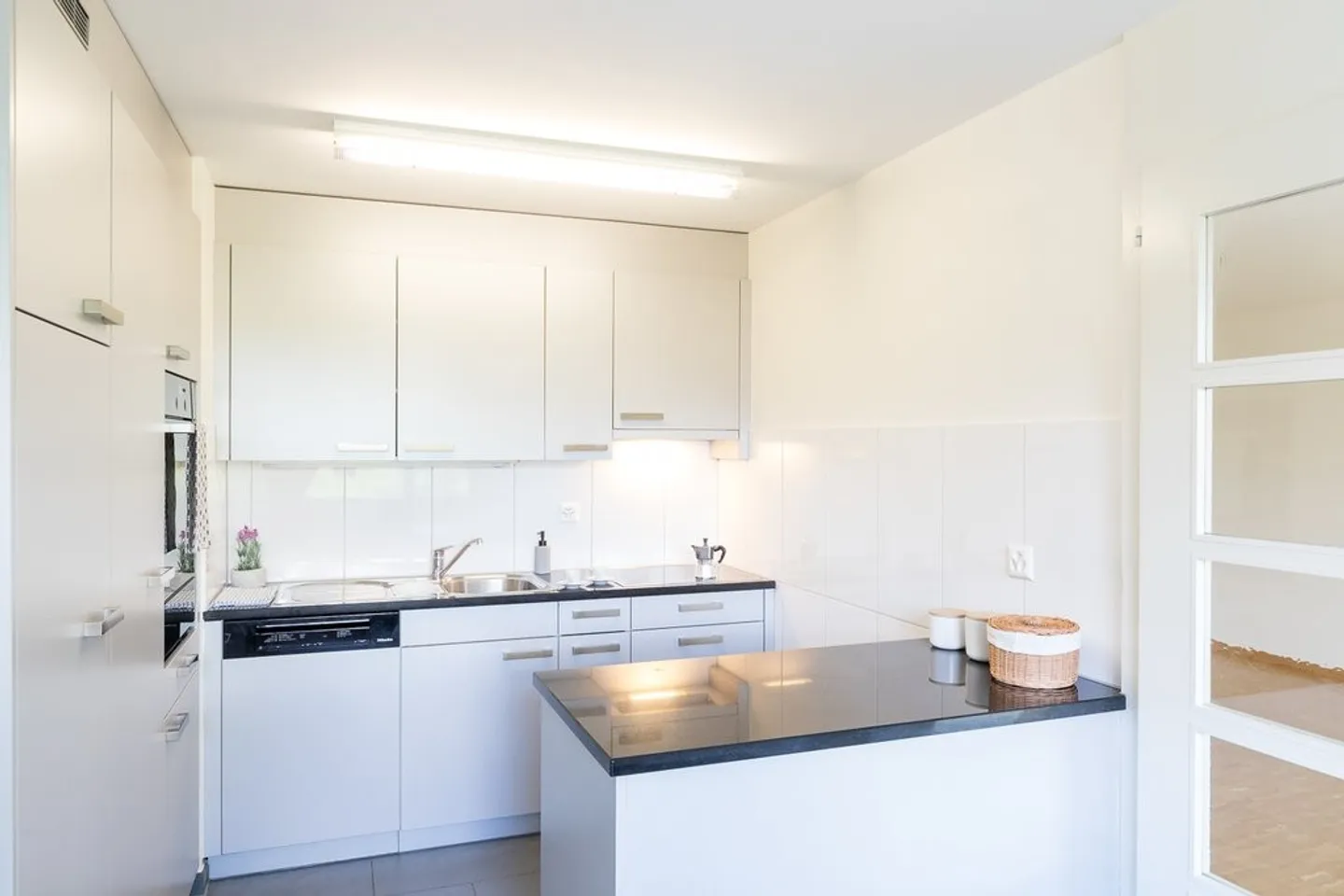 Child-friendly development near Joggeli - Photo 3 of 5