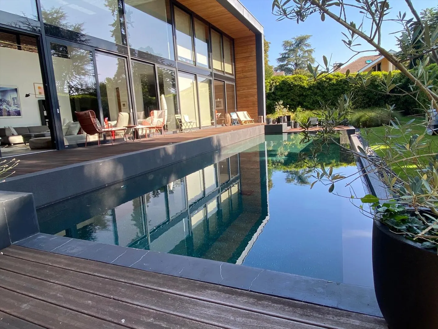 Wunderschöne zeitgenössische Villa - Foto 7 von 7