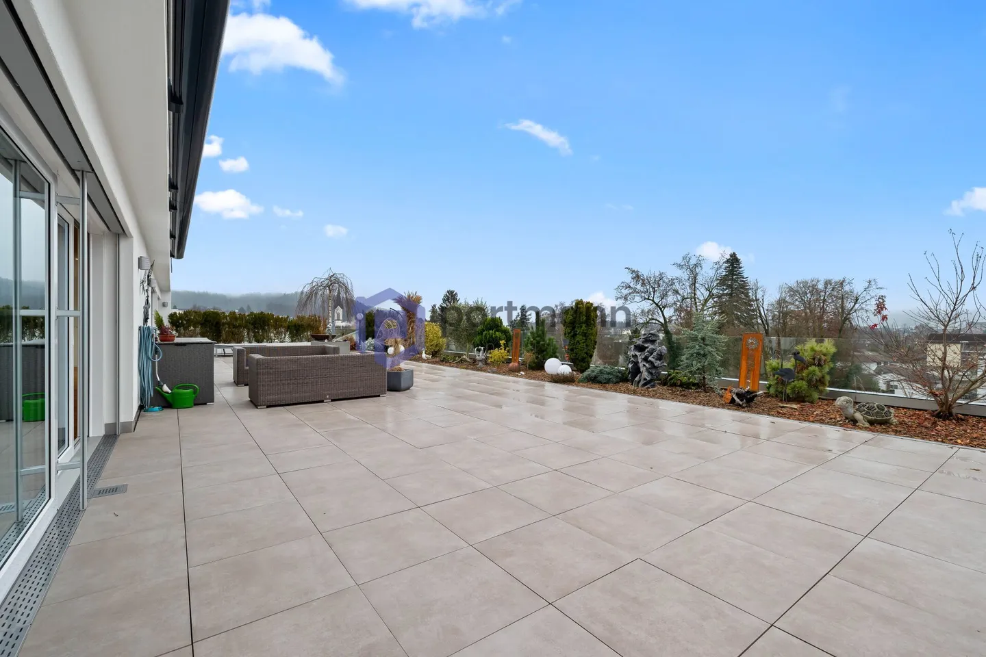 Exclusive penthouse apartment in top condition with some highlights - Photo 13 of 16