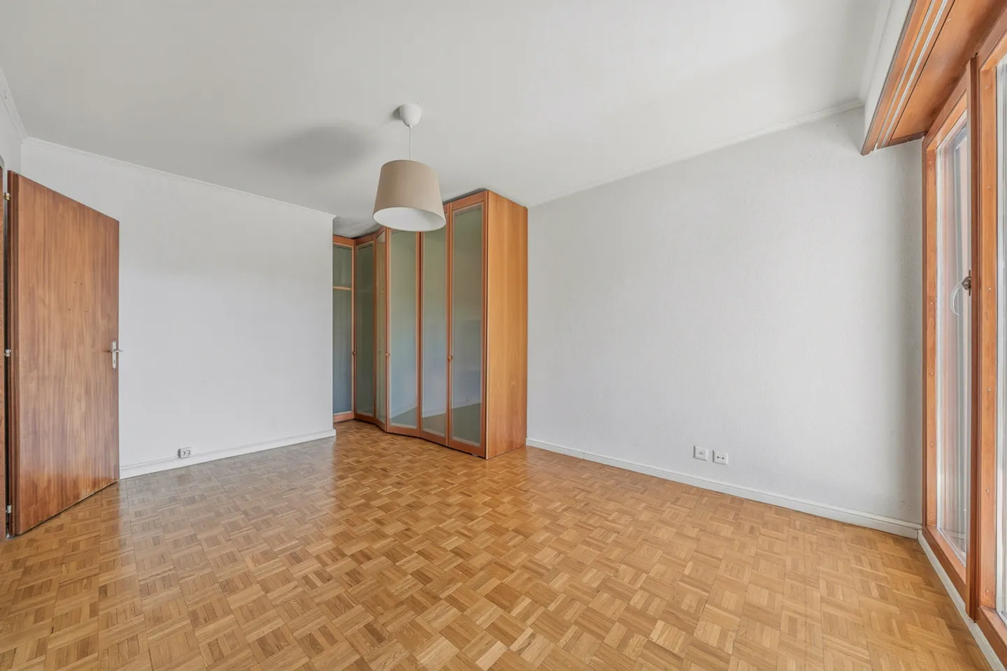 Appartement au bord du lac - Photo 6 sur 11