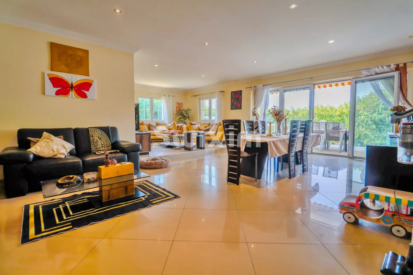 Esclusività! Villa indipendente in un quartiere residenziale! - Foto 4 di 10