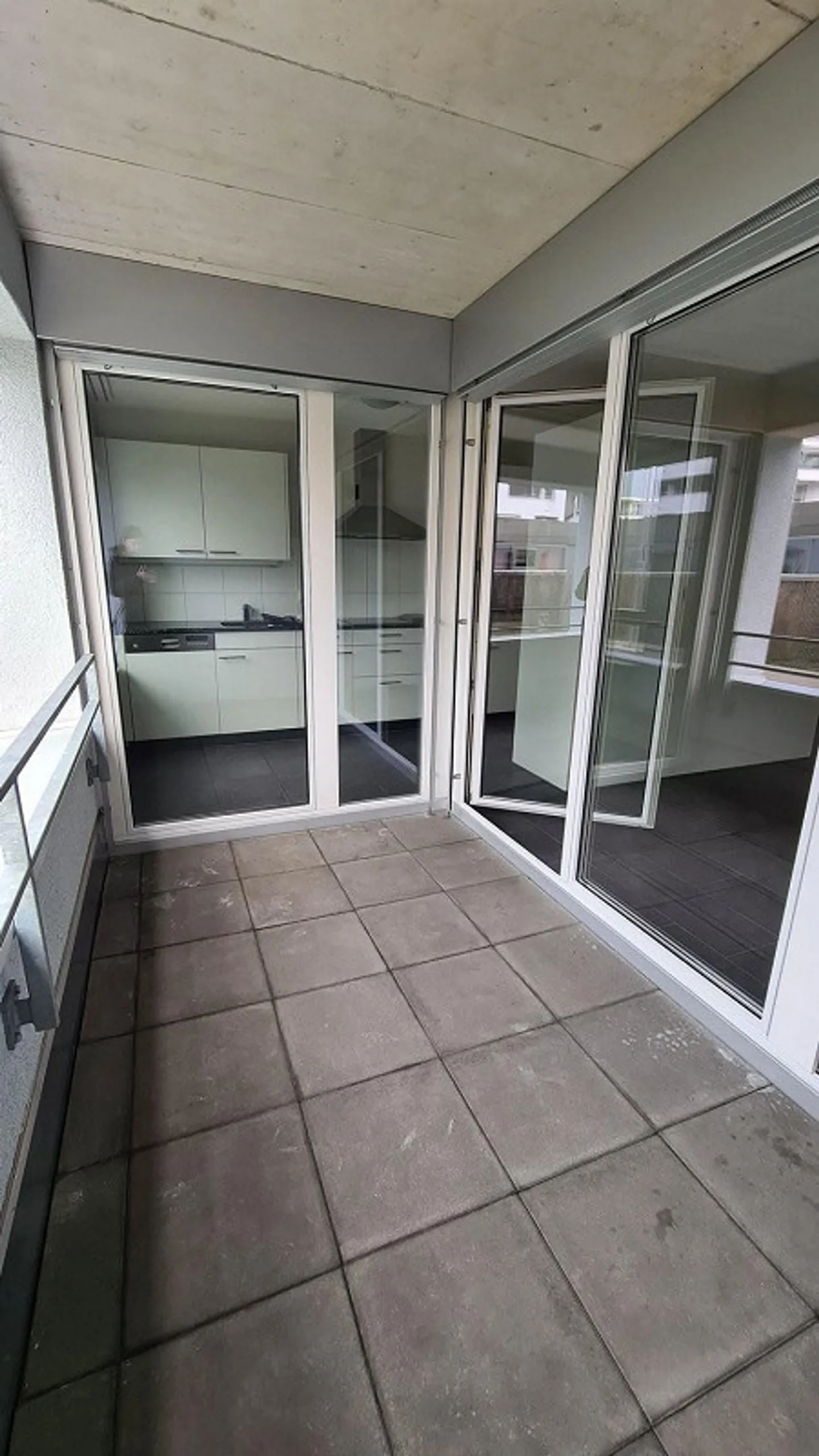 Modern 3.5 Room Apartment - Photo 11 of 13
