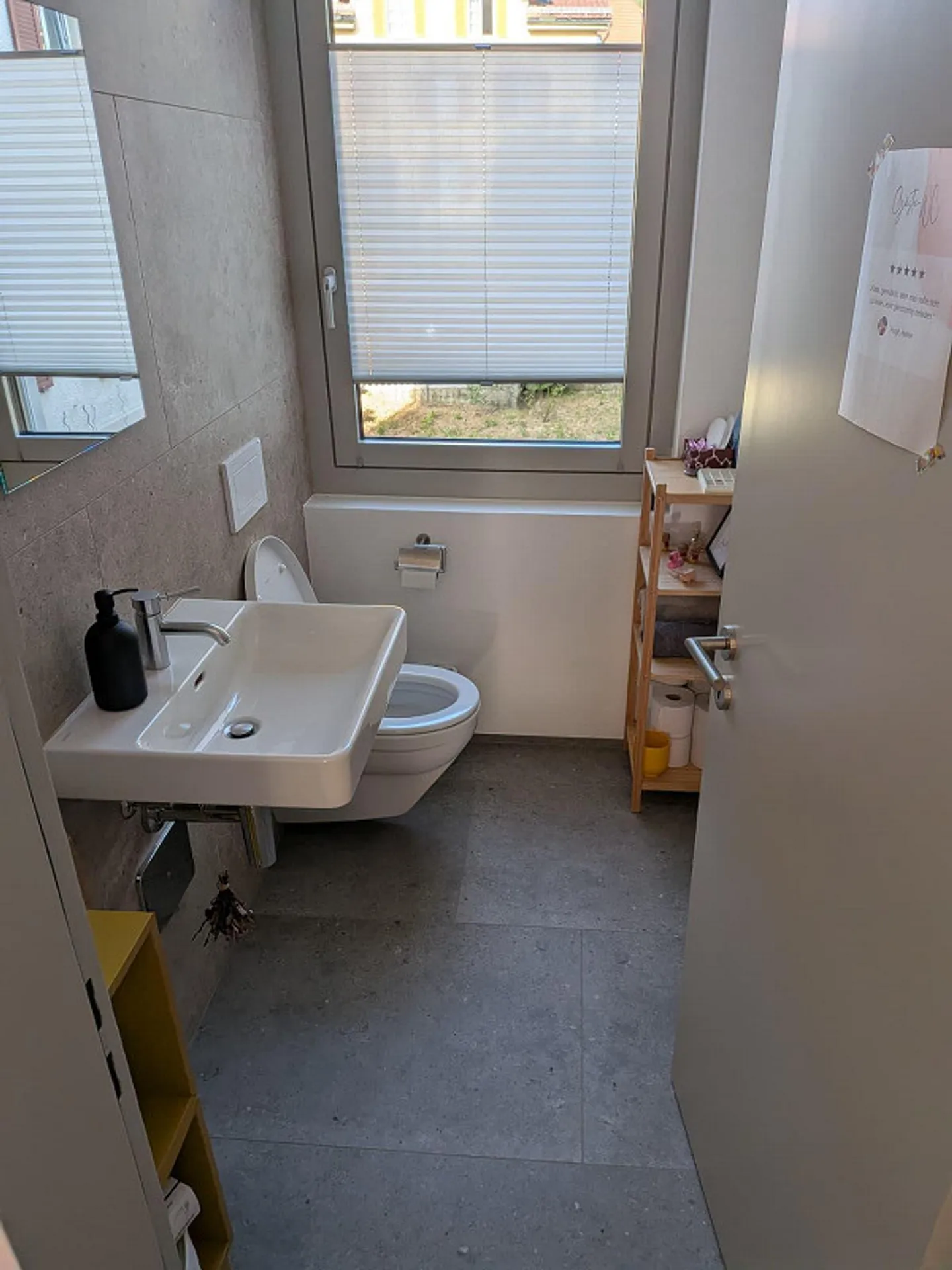 For Rent - Photo 11 of 14