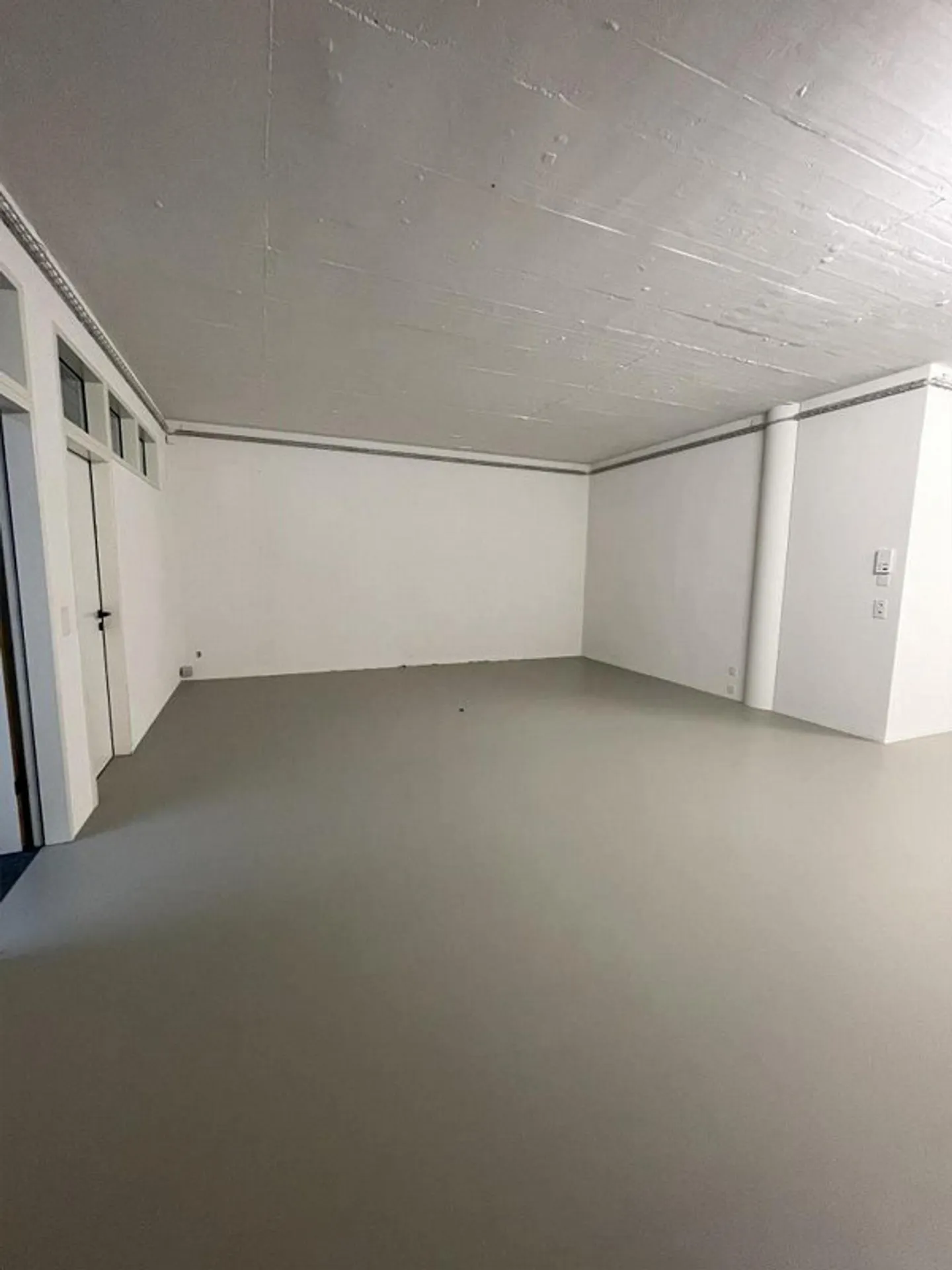 Per sofort attraktive Büros, Gewerbe mit ca. 291m2 zu vermieten - Foto 8 von 13