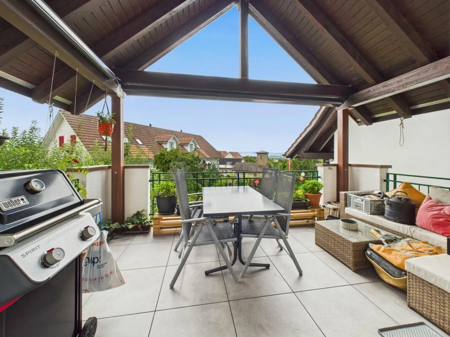 Ambiente loft, carattere della casa, terrazza soleggiata XXL presso il bellissimo Pfäffikersee! - Foto 4 di 13