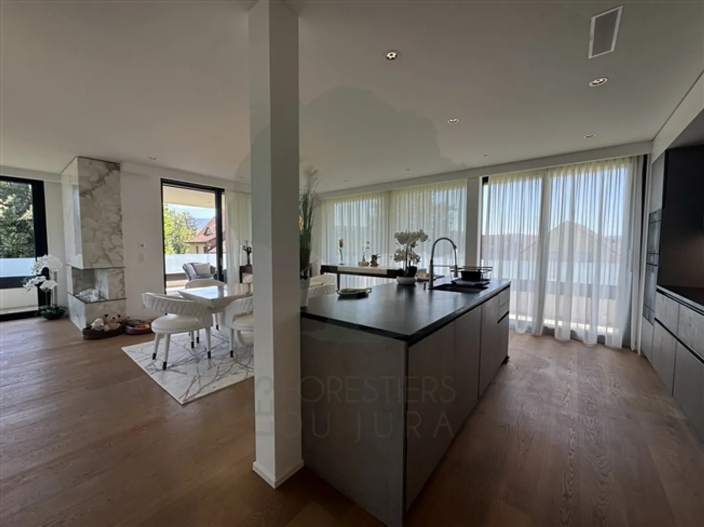 Elegante 5,5-Zimmer-Wohnung mit Terrasse - Foto 15 von 20