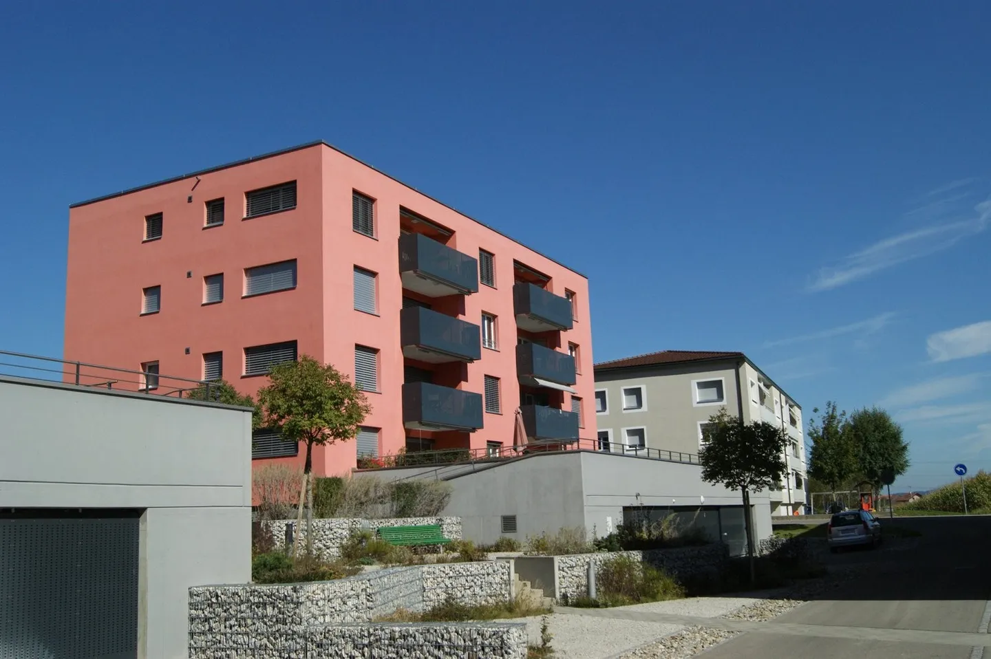 Appartamento spazioso e luminoso di 3.5 stanze - Foto 3 di 9