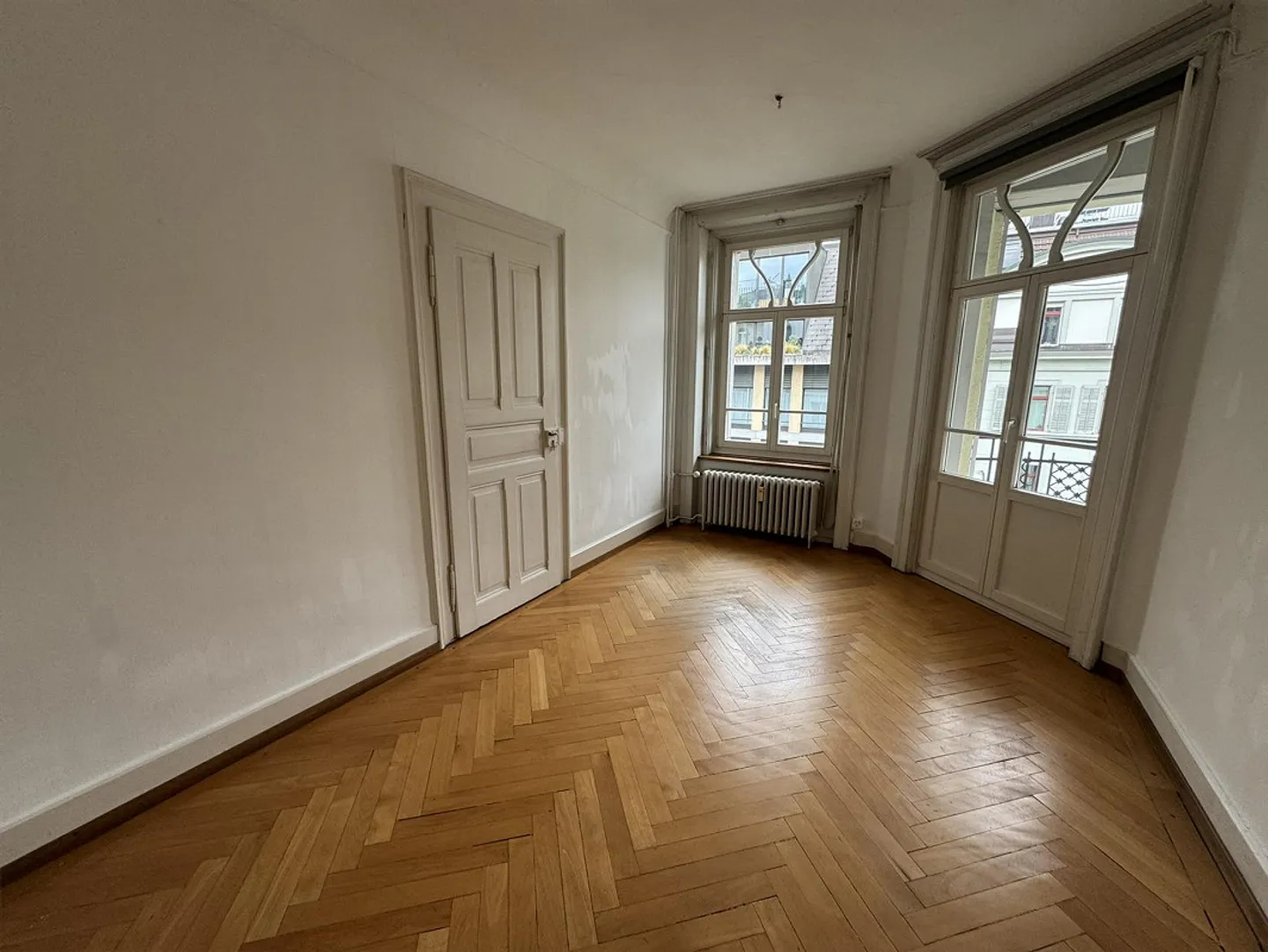 Charmante 3-Zimmer-Altbauwohnung im Herzen der Stadt Luzern - Photo 5 of 8