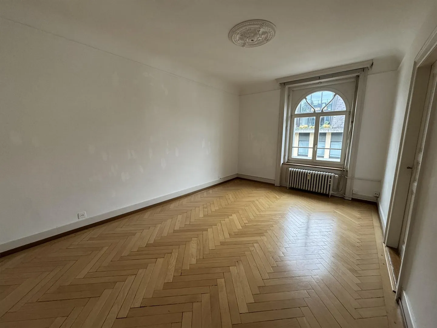 Charmante 3-Zimmer-Altbauwohnung im Herzen der Stadt Luzern - Photo 6 of 8