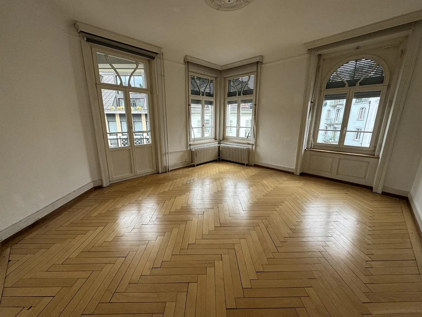 Charmante 3-Zimmer-Altbauwohnung im Herzen der Stadt Luzern - Photo 7 of 8