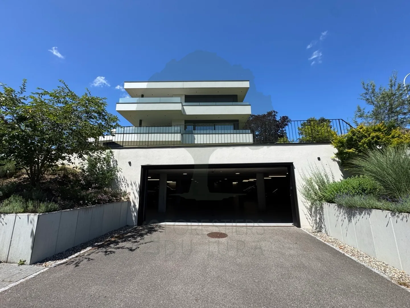 Appartement élégant 5,5 pièces - Photo 35 sur 37