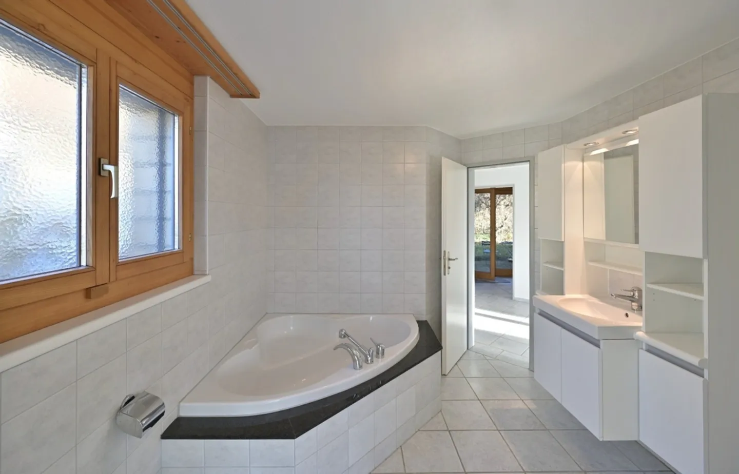 À PROPOS DES TOITS DE LIESTAL - VIVRE COMME DANS UNE MAISON INDIVIDUELLE - Photo 11 sur 16