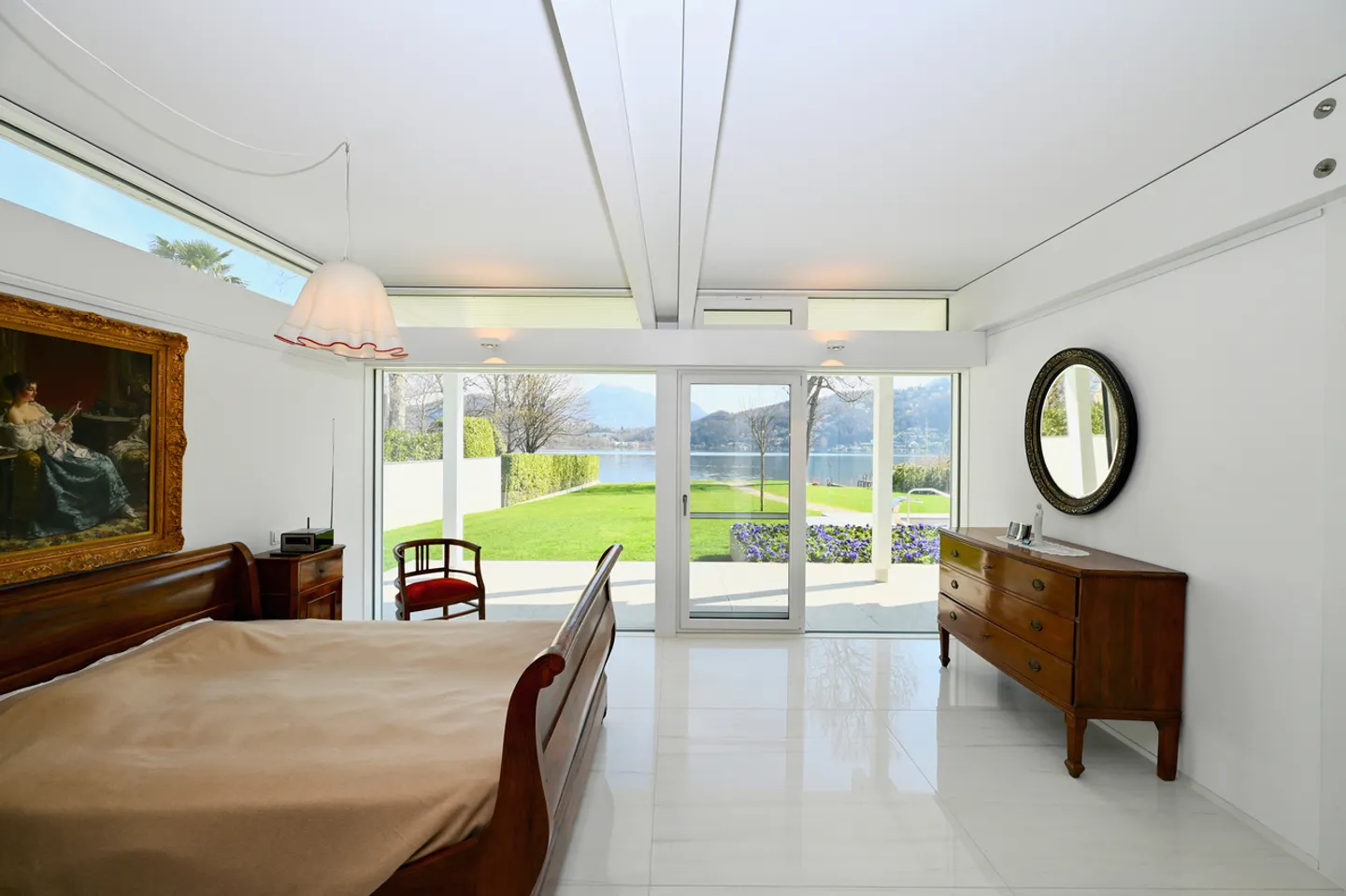 Villa contemporaine au bord du lac de Lugano - Photo 15 sur 33