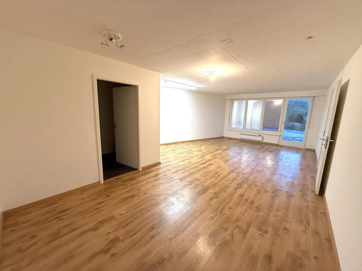 Maison contiguë 8 pièces - Photo 13 sur 13